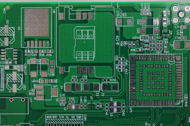 如何解決pcb設計阻抗不連續的問題?解決PCB設計中的阻抗不連續的方法